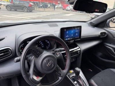 Toyota Yaris Cross 1.5h GR Sport Black Sky fwd 116cv e-cvt (9)