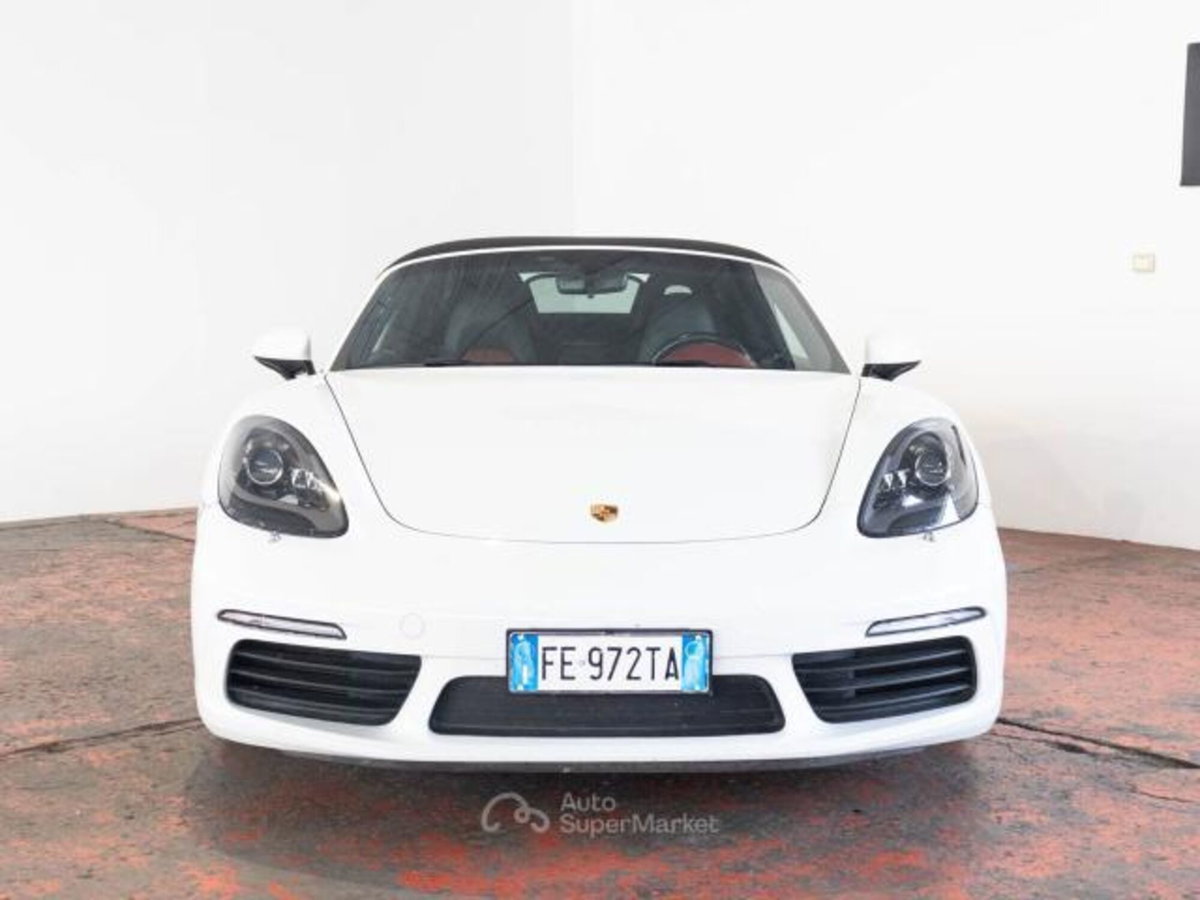 Porsche 718 Boxster  Boxster 2.0 T (3)