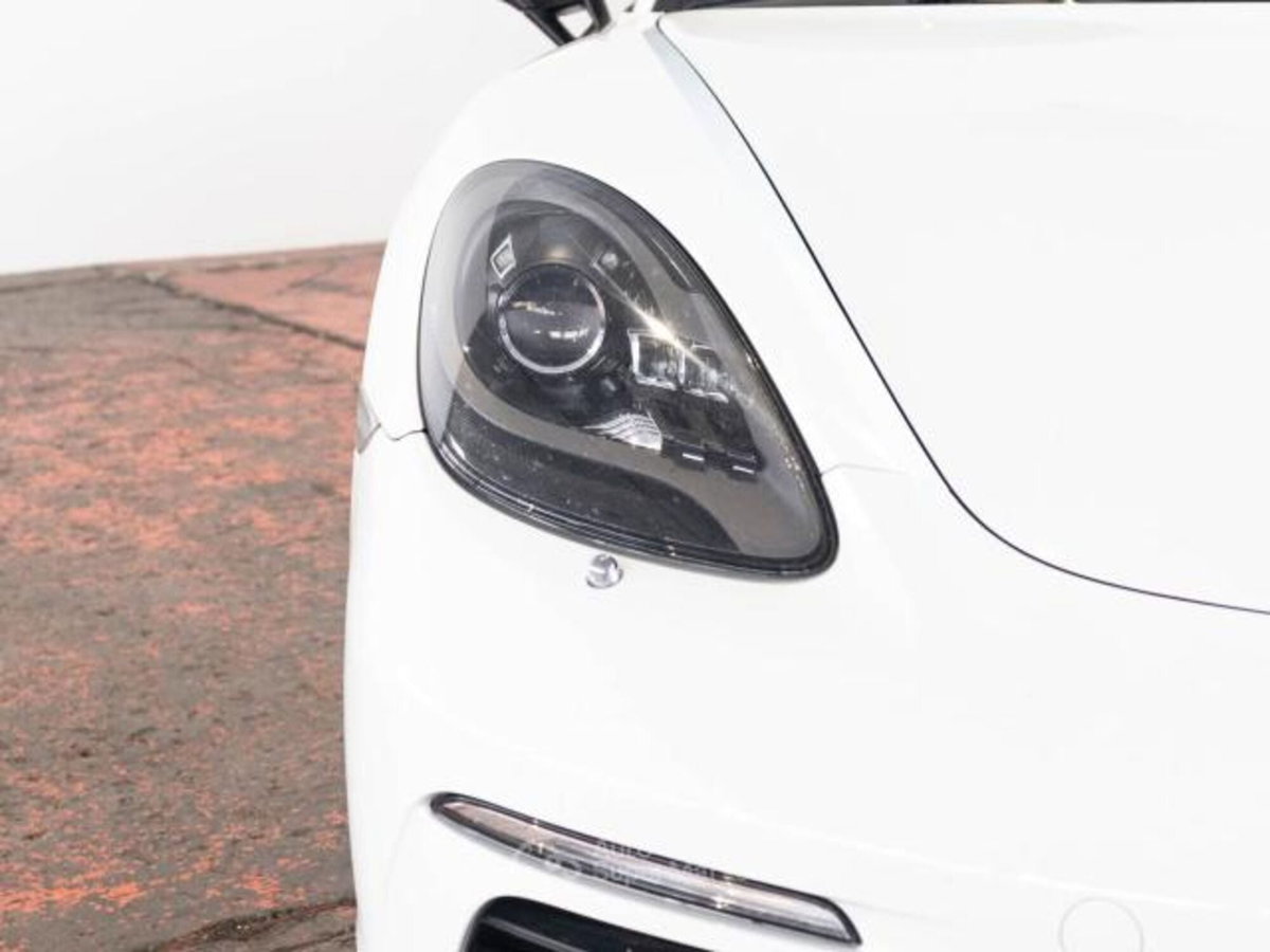 Porsche 718 Boxster  Boxster 2.0 T (9)