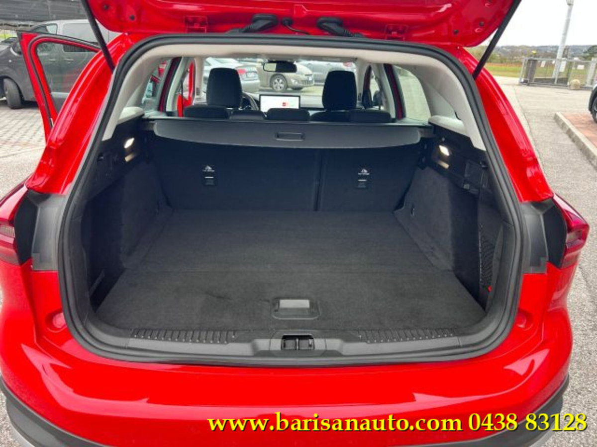 Ford Focus Station Wagon 1.0 EcoBoost Hybrid 125 CV SW Active (8)