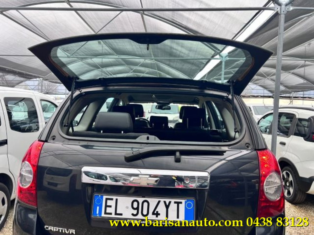 Chevrolet Captiva 2.2 VCDi 163CV 2WD LT (10)