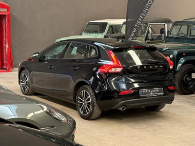 Volvo V40 D2 Geartronic Business Plus (6)
