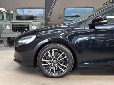 Volvo V40 D2 Geartronic Business Plus (7)