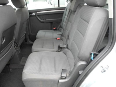 Volkswagen Touran 1.9 TDI 105CV DPF (12)