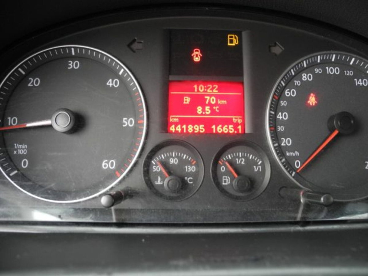 Volkswagen Touran 1.9 TDI 105CV DPF (16)