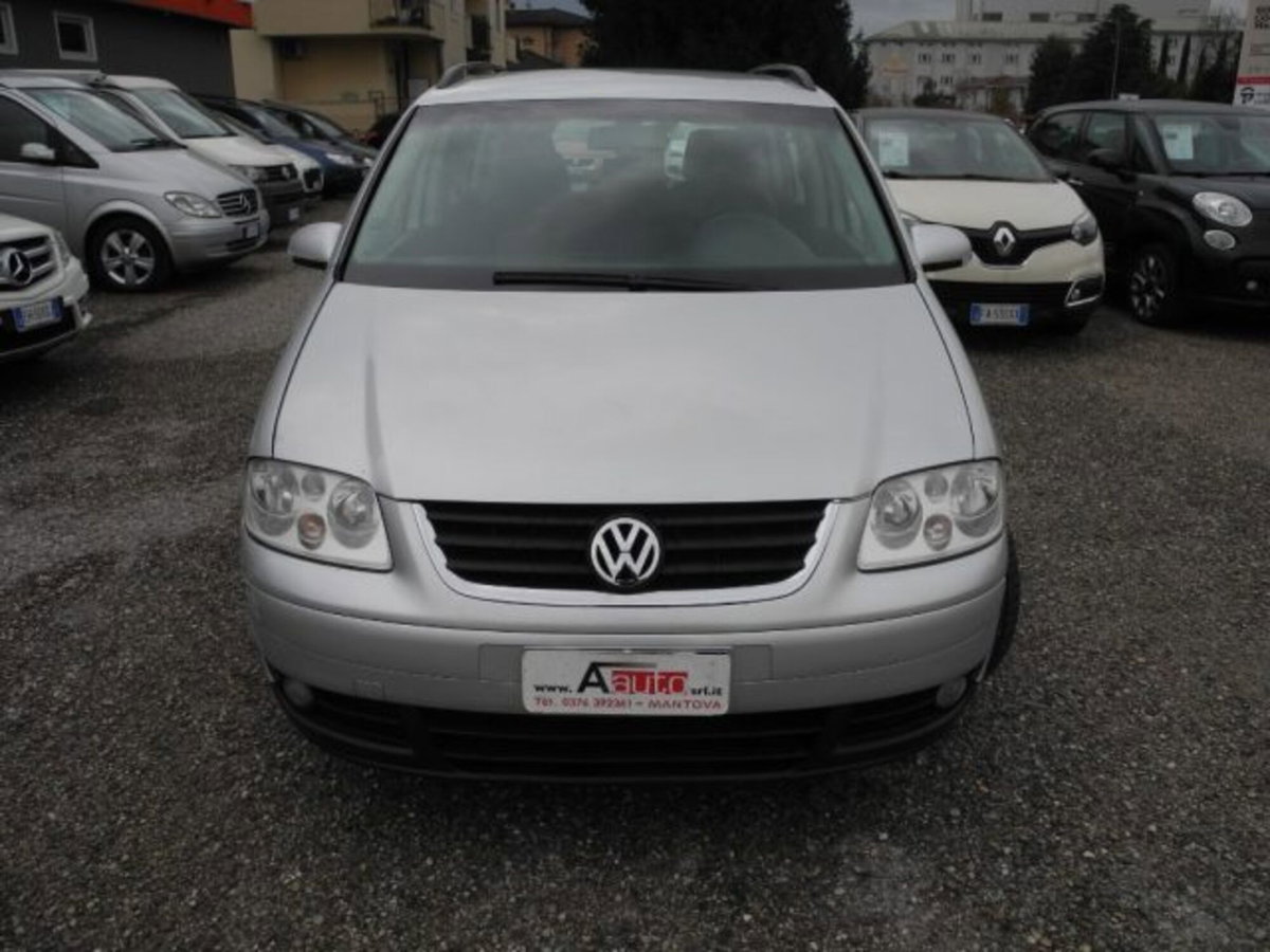 Volkswagen Touran 1.9 TDI 105CV DPF (3)