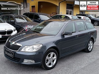 Skoda Octavia Station Wagon 1.6 TDI CR F.AP. Wagon Active usata