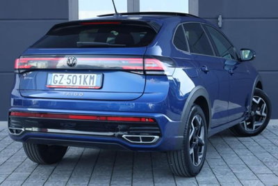 Volkswagen Taigo 1.0 tsi R-Line 115cv (3)
