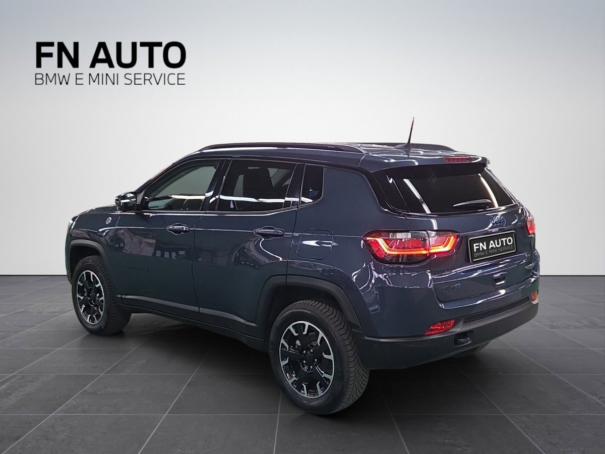 Jeep Compass 1.3 T4 240CV PHEV AT6 4xe Trailhawk (4)