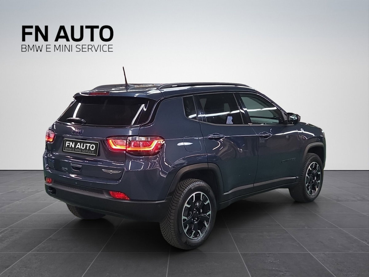 Jeep Compass 1.3 T4 240CV PHEV AT6 4xe Trailhawk (6)