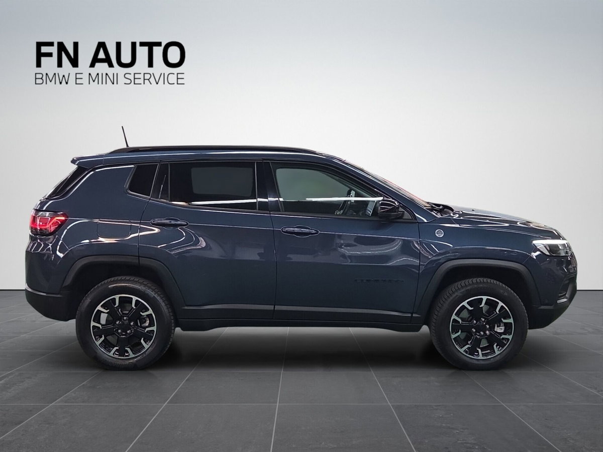 Jeep Compass 1.3 T4 240CV PHEV AT6 4xe Trailhawk (7)