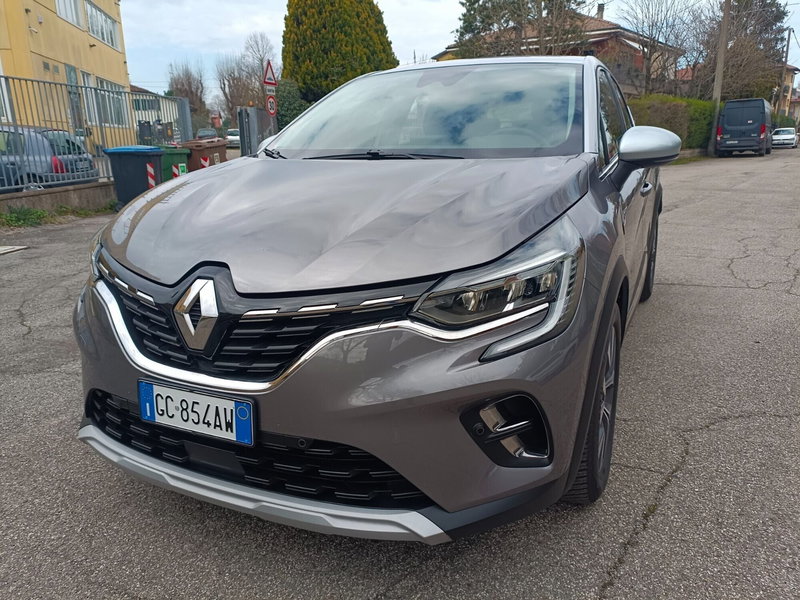 Renault Captur Plug-in Hybrid E-Tech 160 CV Intens