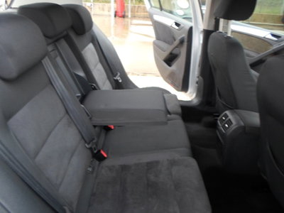 Volkswagen Golf 2.0 TDI 140CV DPF 5p. Highline (13)