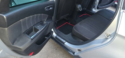 Lancia Delta 1.6 MJT DPF Silver (17)