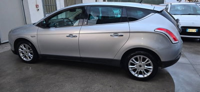 Lancia Delta 1.6 MJT DPF Silver (7)
