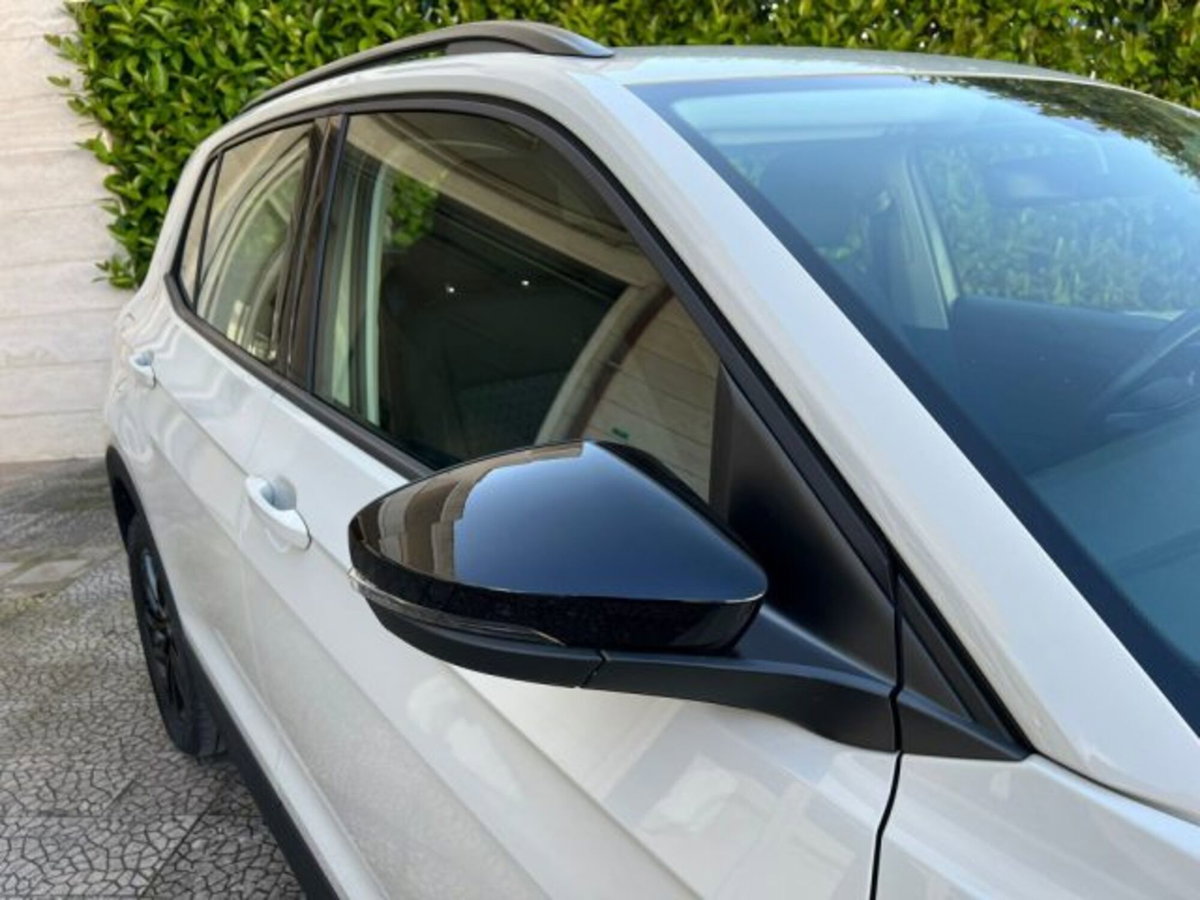 Volkswagen T-Cross 1.0 TSI 110 CV DSG Sport (12)