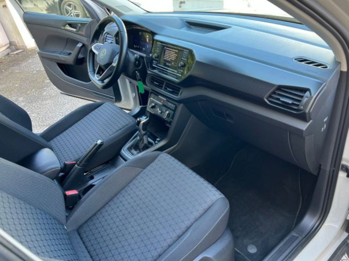 Volkswagen T-Cross 1.0 TSI 110 CV DSG Sport (14)