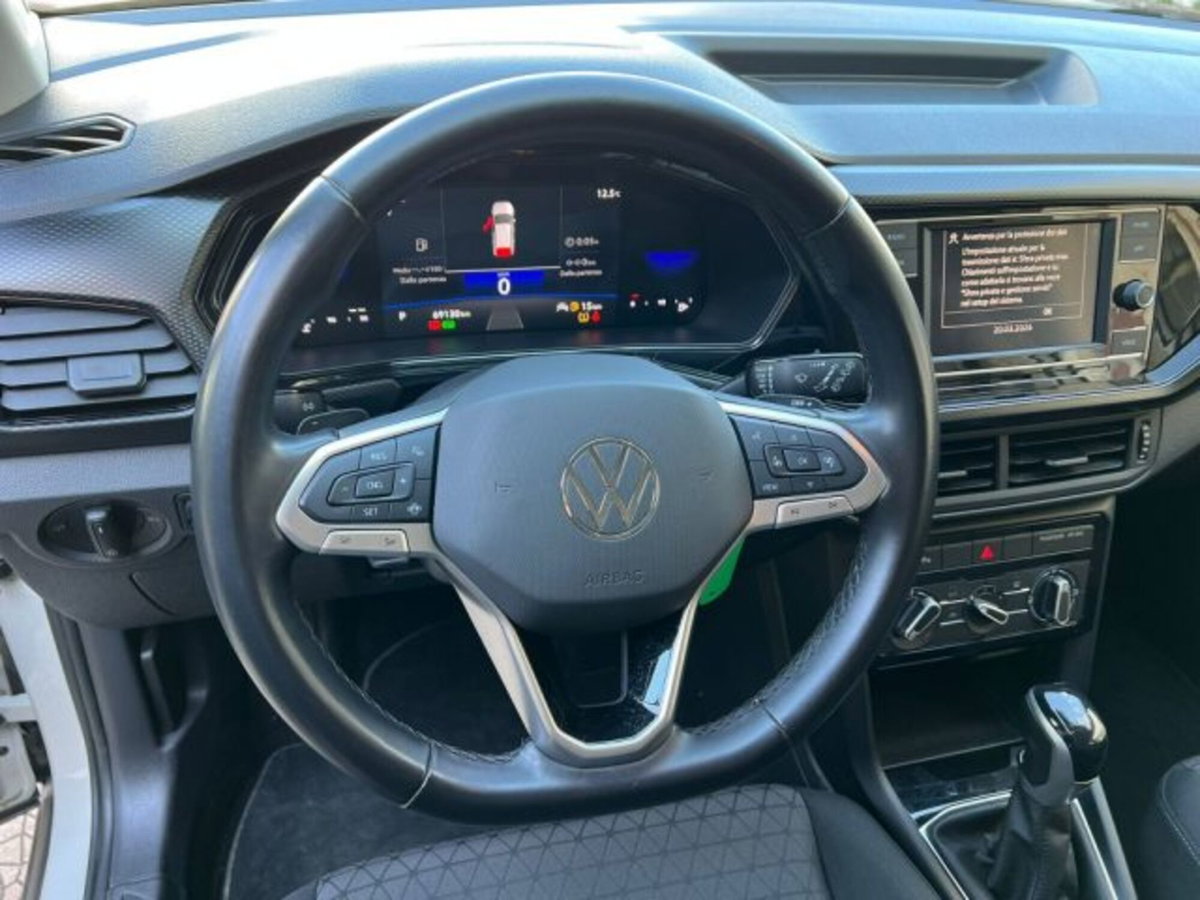 Volkswagen T-Cross 1.0 TSI 110 CV DSG Sport (18)