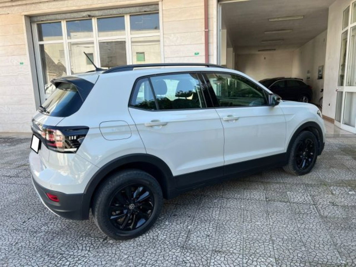 Volkswagen T-Cross 1.0 TSI 110 CV DSG Sport (7)