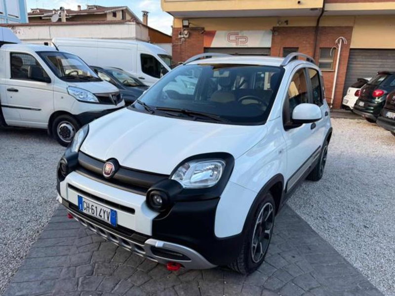 Fiat Panda Cross 1.0 firefly hybrid Cross s&s 70cv 5p.ti