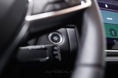 Renault Captur 1.0 tce Techno 90cv (16)