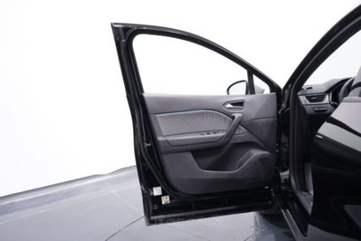 Renault Captur 1.0 tce Techno 90cv (9)