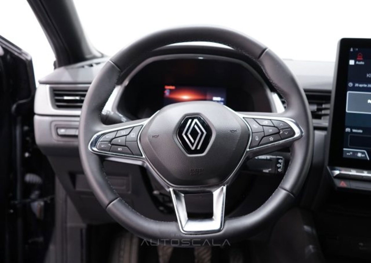 Renault Captur 1.0 tce Techno 90cv (13)