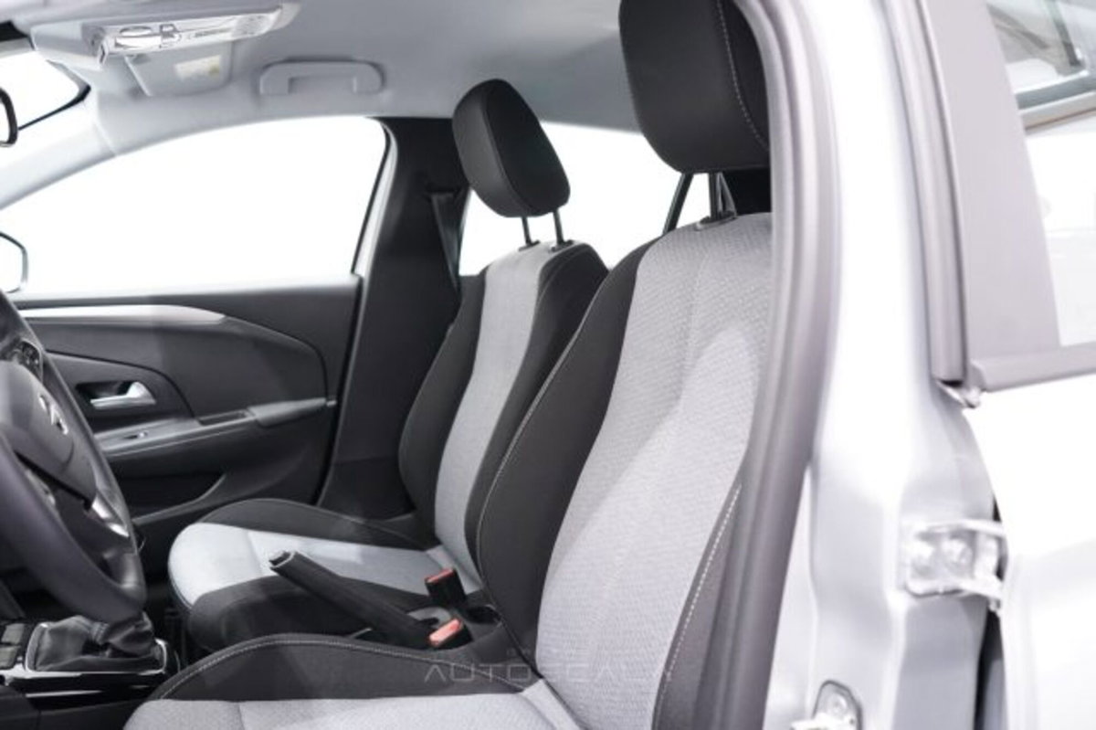 Opel Corsa 1.2 100 CV Edition (11)