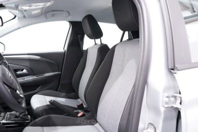 Opel Corsa 1.2 100 CV Edition (11)