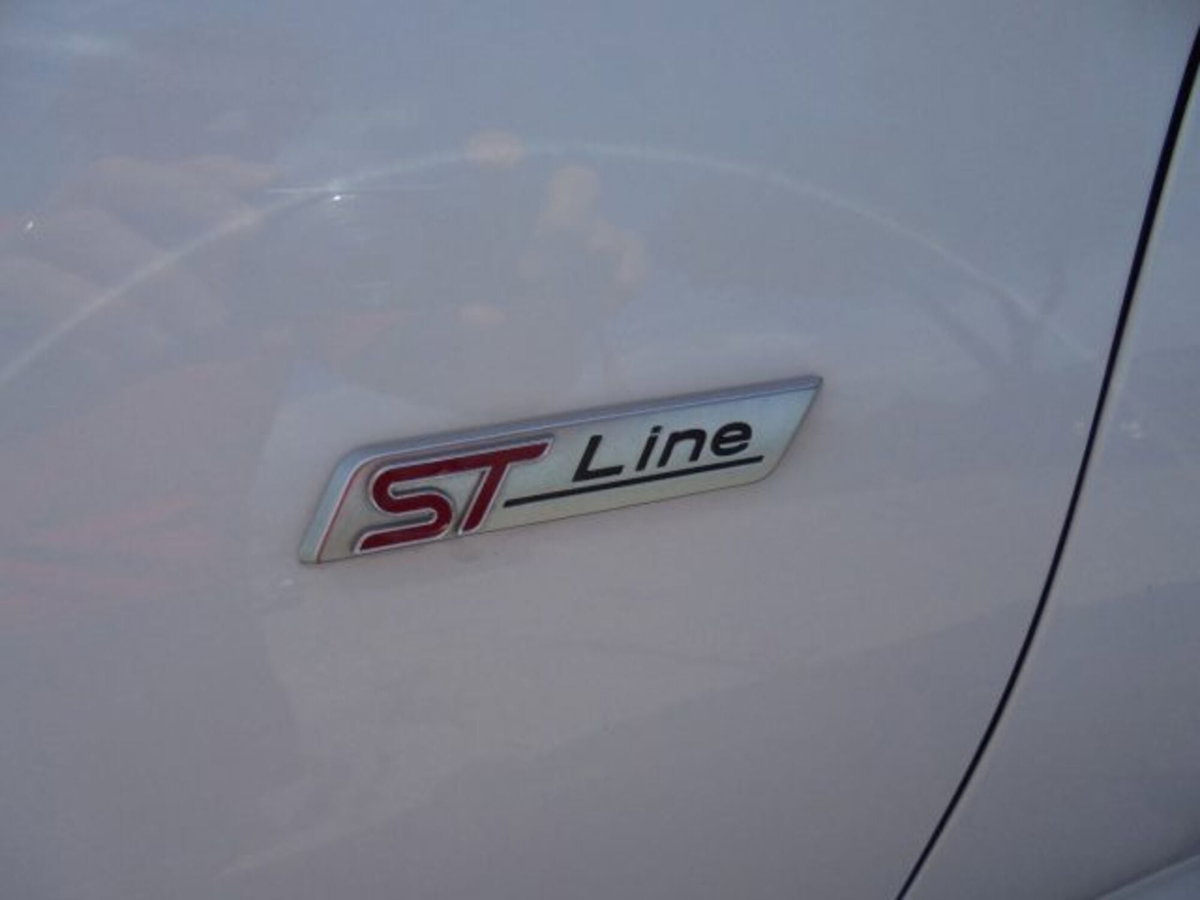 Ford Kuga 1.5 ecoboost ST-Line X 2wd 150cv (12)