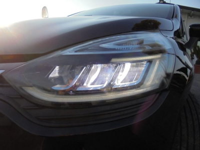 Renault Clio dCi 8V 75 CV Start&Stop 5 porte Energy Intens (8)