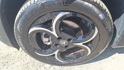Alfa Romeo Junior elettrica Speciale 156cv (13)
