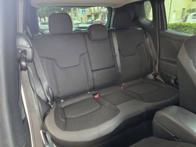 Jeep Renegade 1.6 Mjt DDCT 120 CV Limited (11)