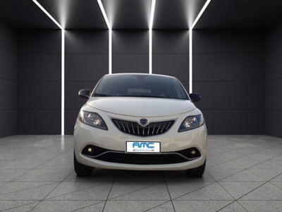 Lancia Ypsilon 1.0 FireFly 5 porte S&S Hybrid Alberta Ferretti usata