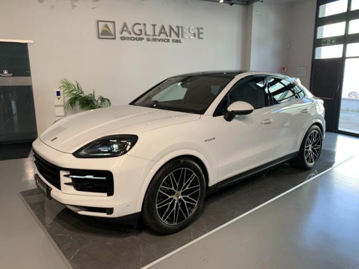 Porsche Cayenne Coupé 3.0 e-hybrid tiptronic