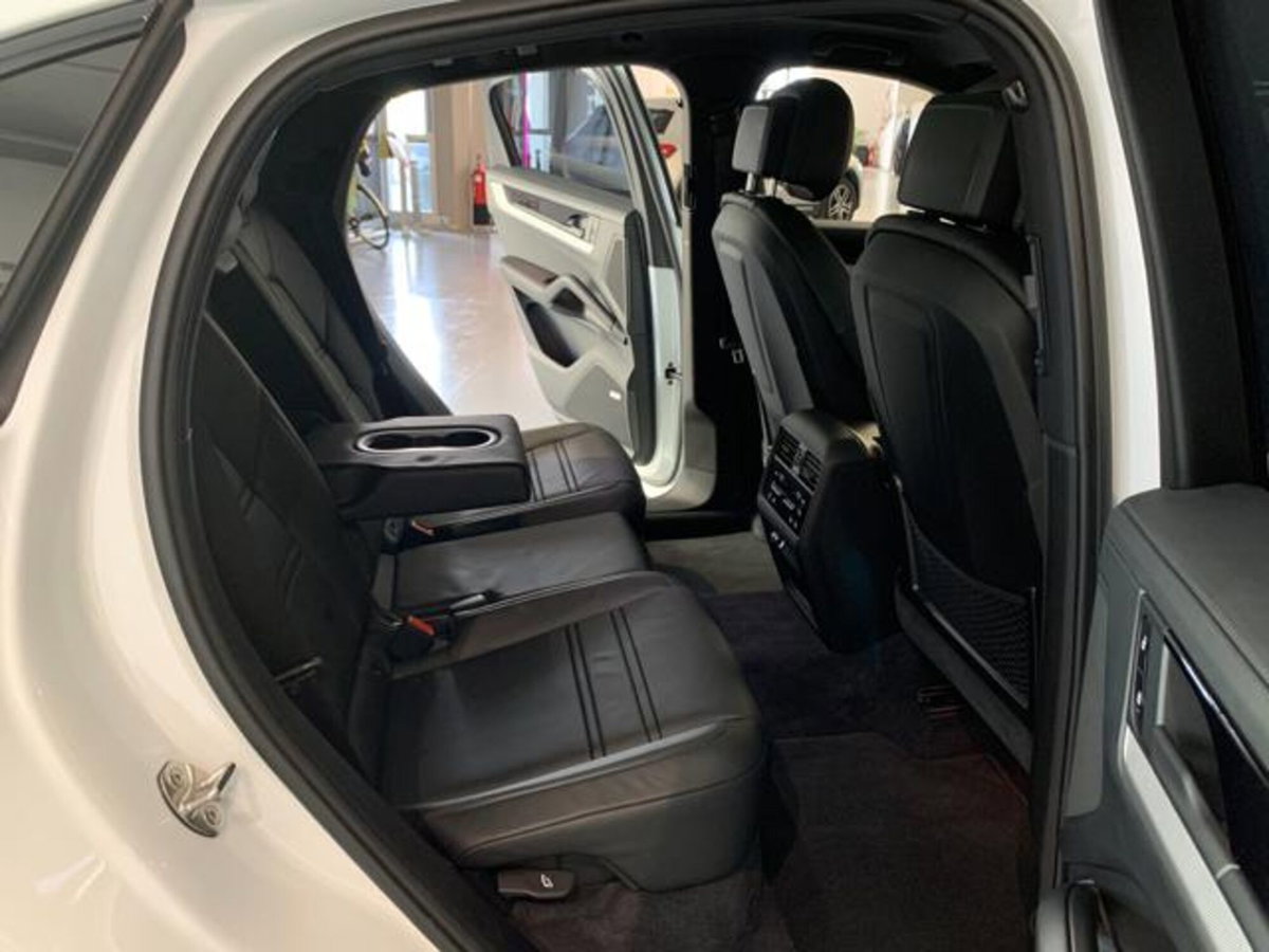 Porsche Cayenne Coupé 3.0 e-hybrid tiptronic (14)