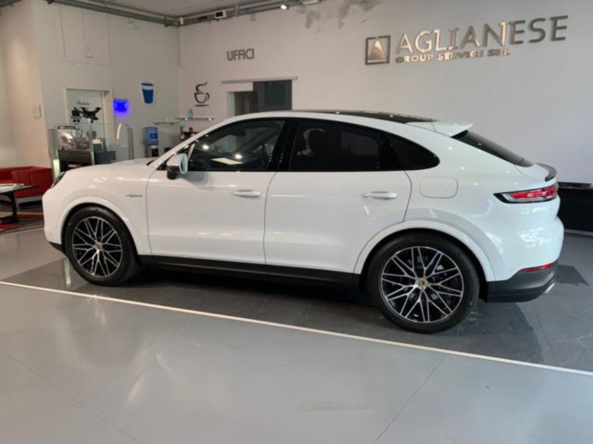Porsche Cayenne Coupé 3.0 e-hybrid tiptronic (6)