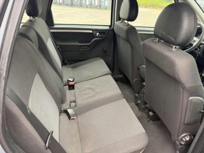Opel Meriva 1.7 CDTI 101CV Cosmo (4)