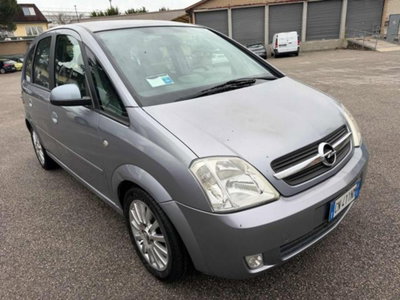Opel Meriva 1.7 CDTI 101CV Cosmo (2)