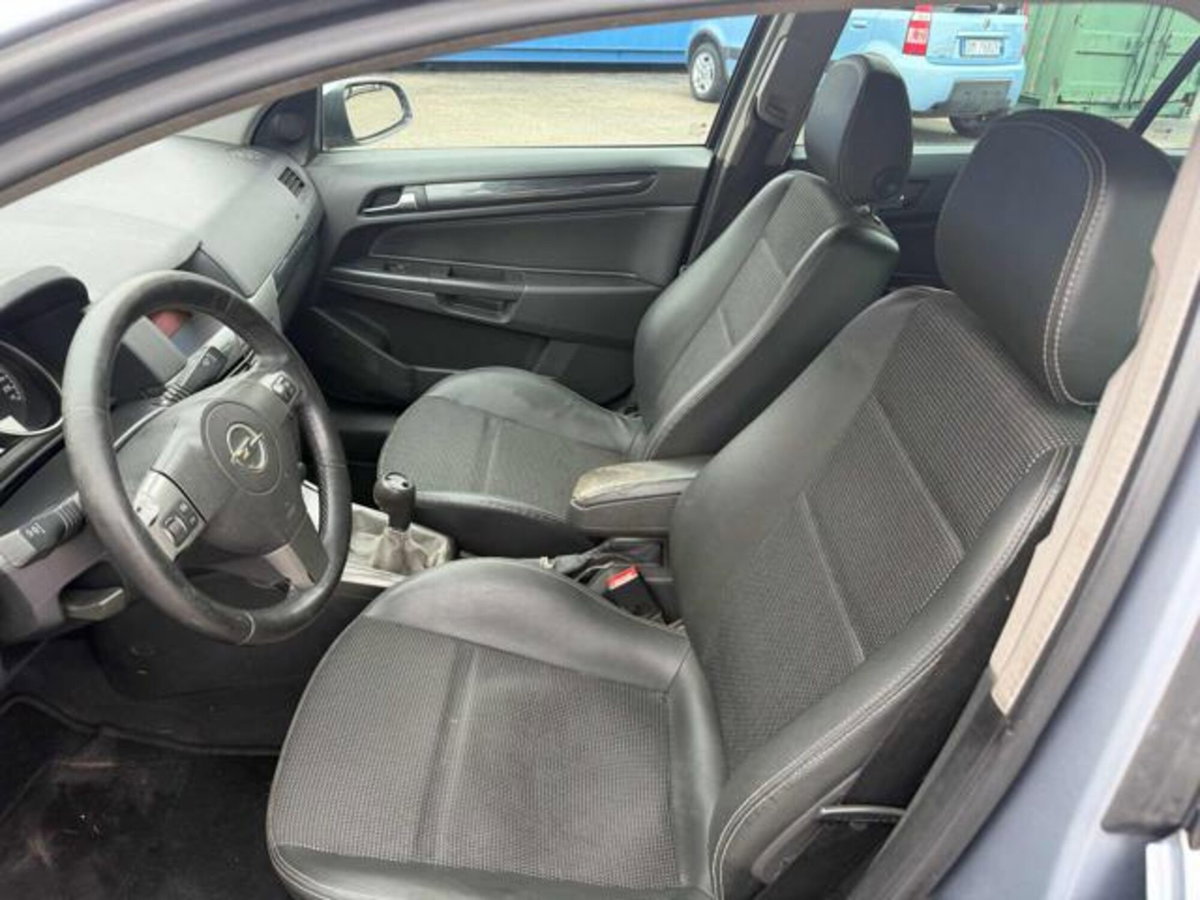 Opel Astra Station Wagon 1.7 CDTI 101CV Station Wagon Cosmo (12)