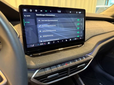 Skoda Octavia Station Wagon 2.0 tdi Selection 150cv dsg (4)