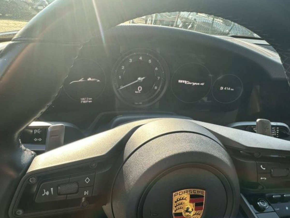 Porsche 911 Cabrio Targa 3.0 4 auto (4)