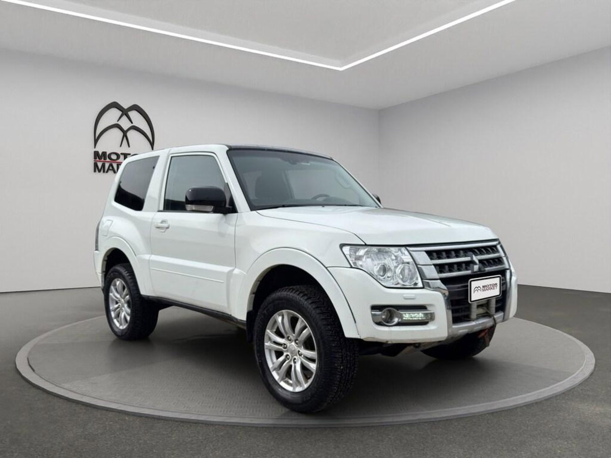 Mitsubishi Pajero 3.2 DI-D 16V aut. 3p. Tender DPF (3)