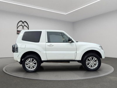 Mitsubishi Pajero 3.2 DI-D 16V aut. 3p. Tender DPF (4)