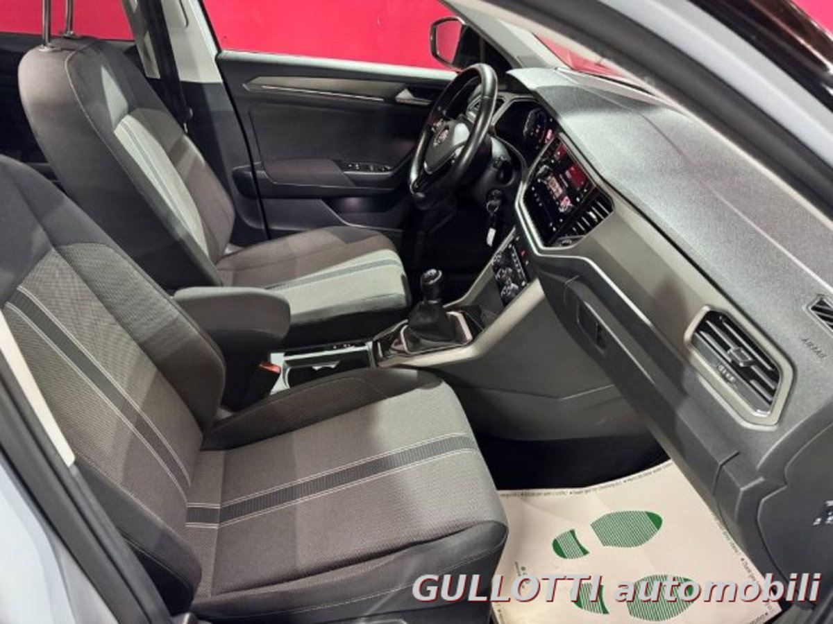 Volkswagen T-Roc 1.6 TDI SCR Advanced BlueMotion Technology (16)