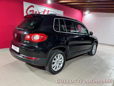Volkswagen Tiguan 2.0 TDI DPF 4MOTION tiptronic Sport & Style (6)