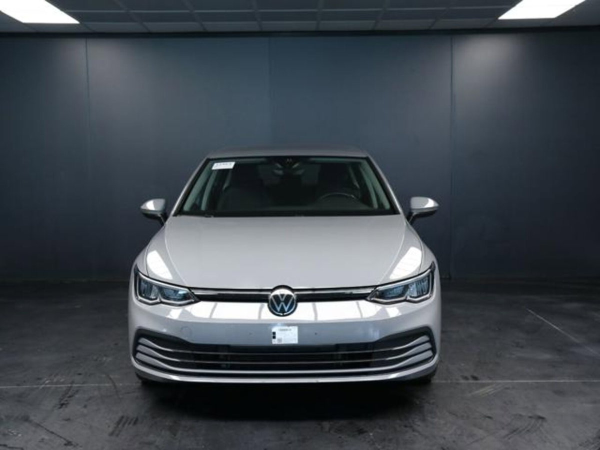 Volkswagen Golf Variant 2.0 TDI SCR DSG Life (2)