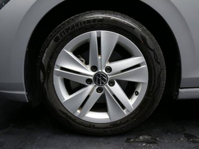 Volkswagen Golf Variant 2.0 TDI SCR DSG Life (5)