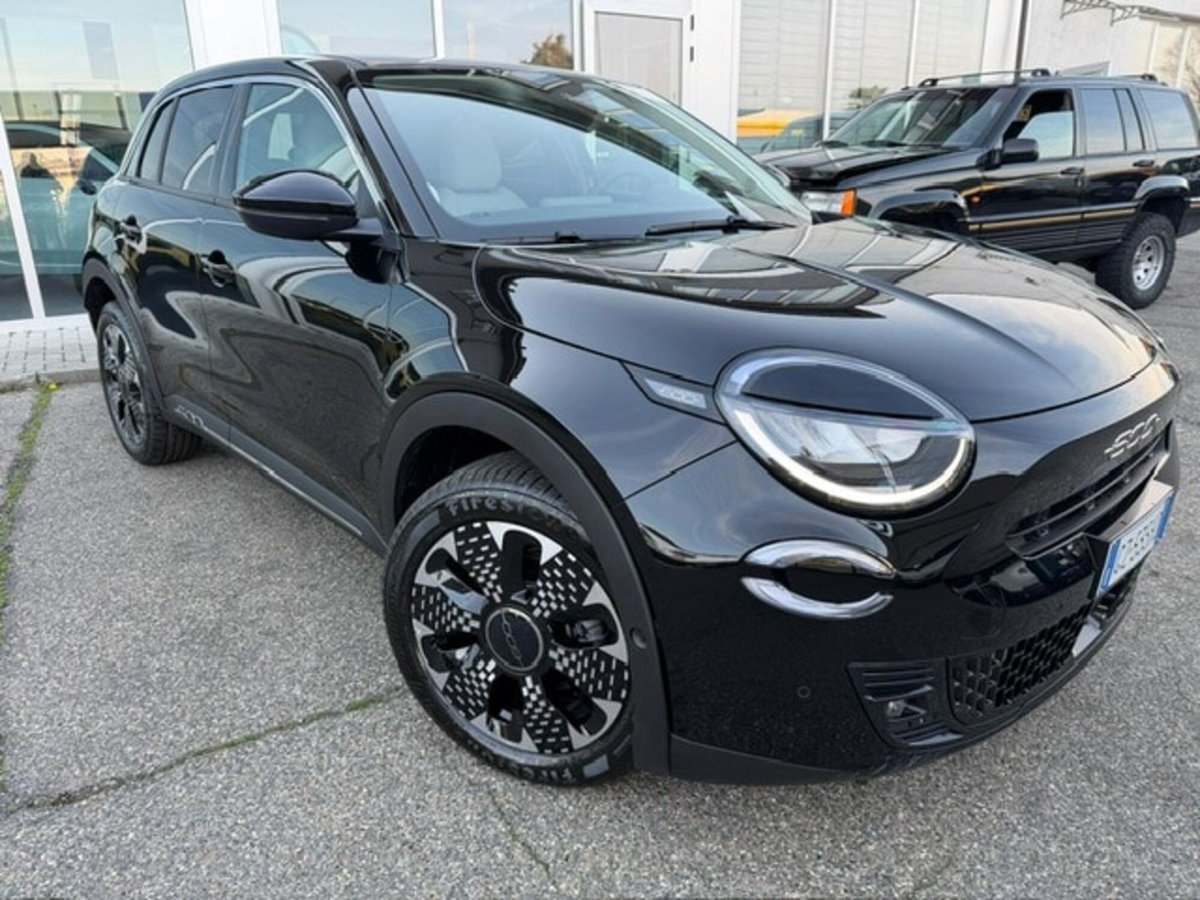 Fiat 600 1.2 hybrid La Prima 110cv auto (12)