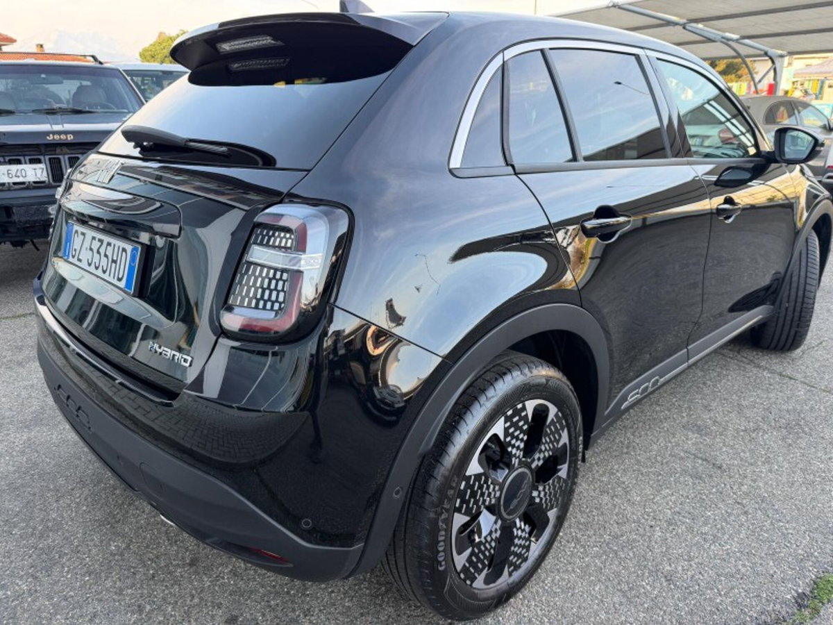 Fiat 600 1.2 hybrid La Prima 110cv auto (2)